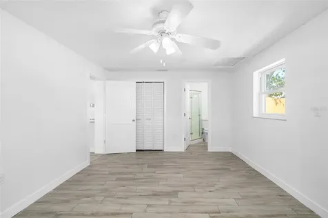 1827 Nevada Avenue NE St Petersburg FL 33703