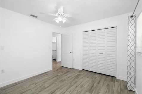 1827 Nevada Avenue NE St Petersburg FL 33703