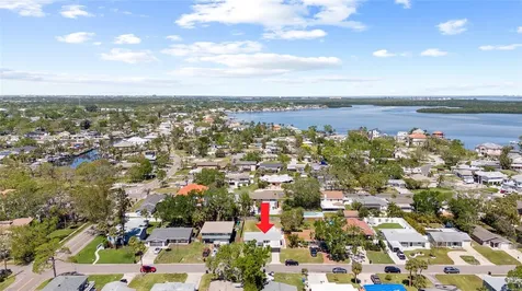 1827 Nevada Avenue NE St Petersburg FL 33703