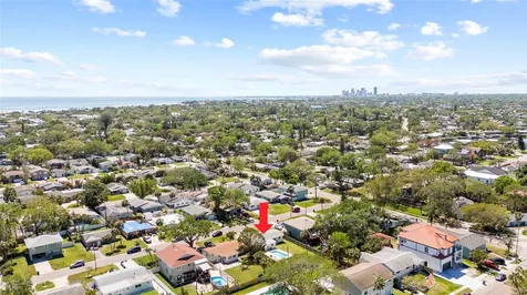 1827 Nevada Avenue NE St Petersburg FL 33703