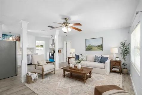1827 Nevada Avenue NE St Petersburg FL 33703