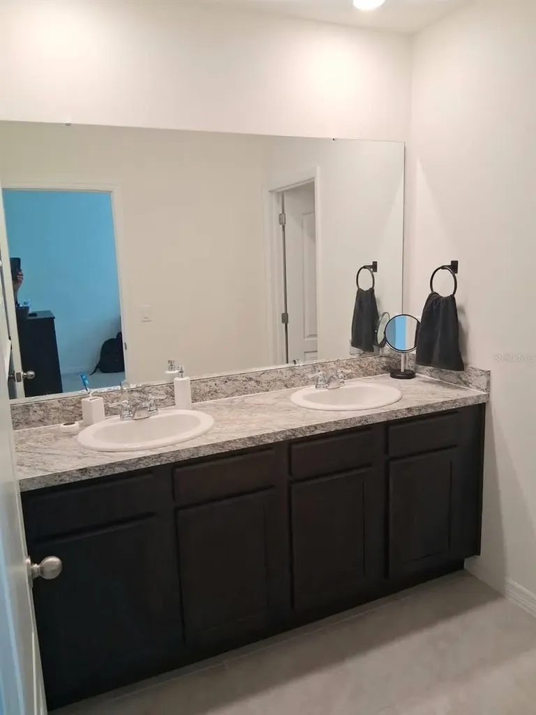 1141 Blue Jay Drive Davenport FL 33837
