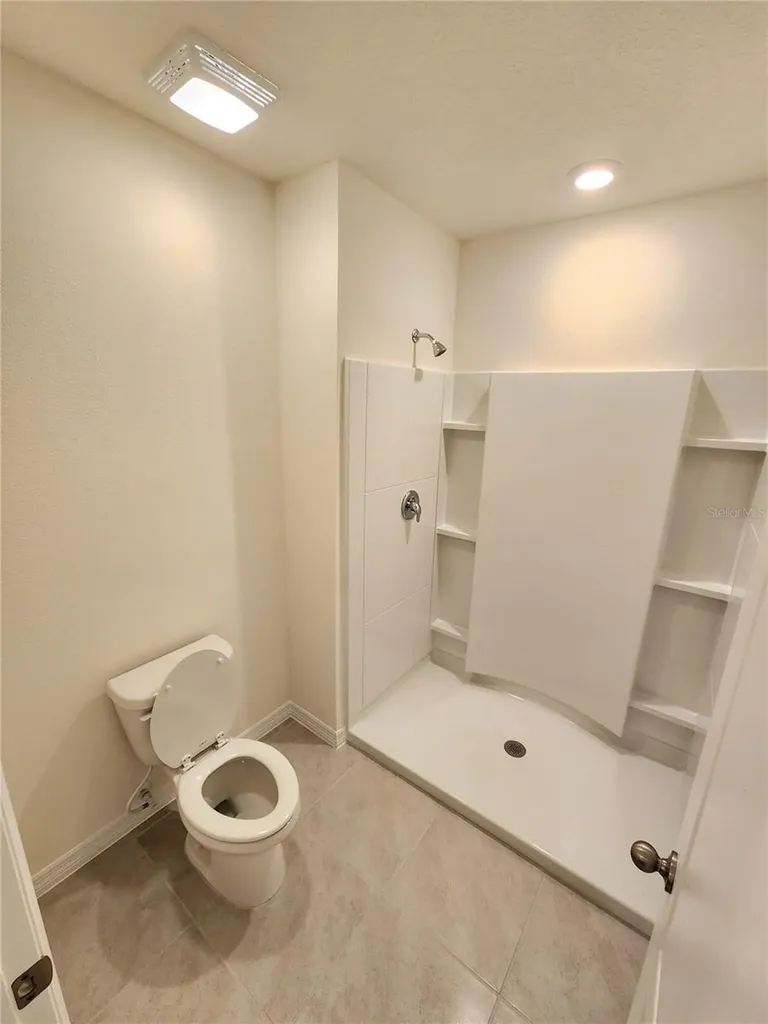 1141 Blue Jay Drive Davenport FL 33837