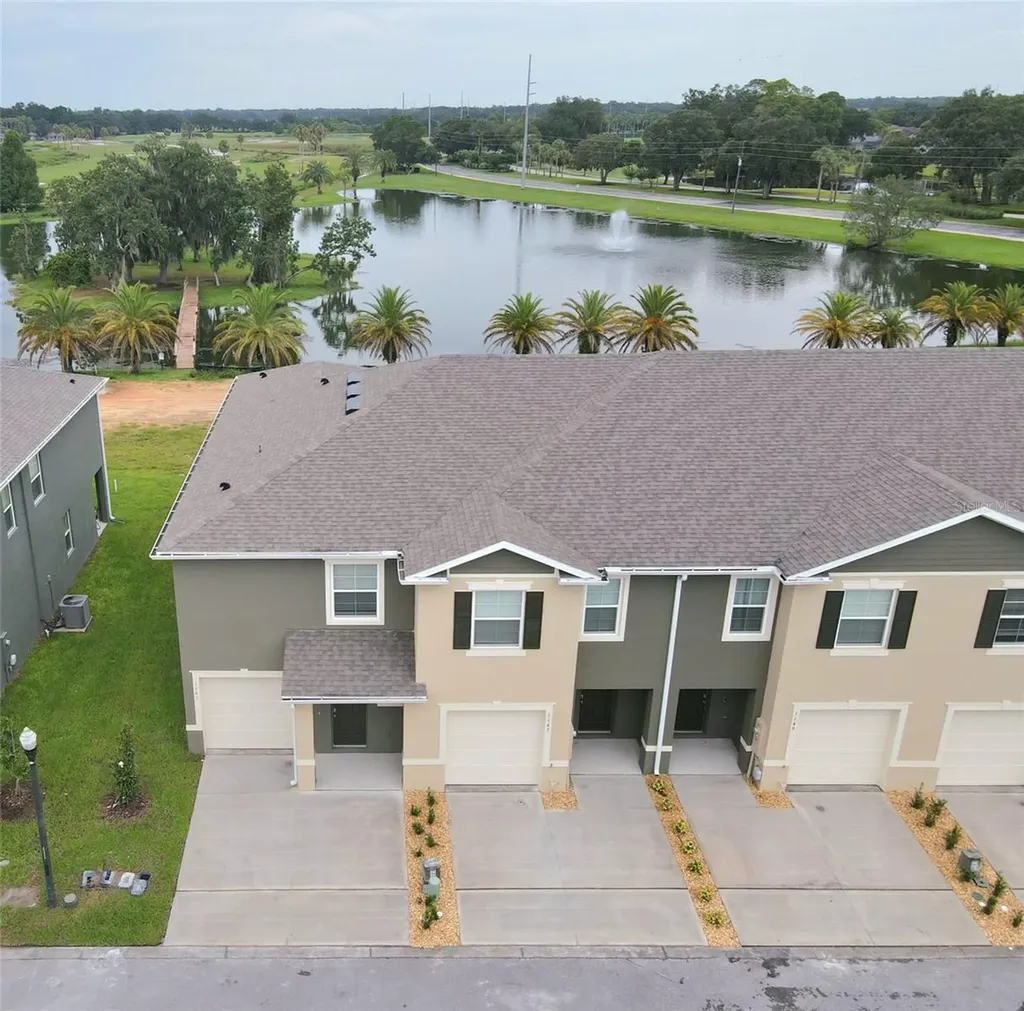 1141 Blue Jay Drive Davenport FL 33837