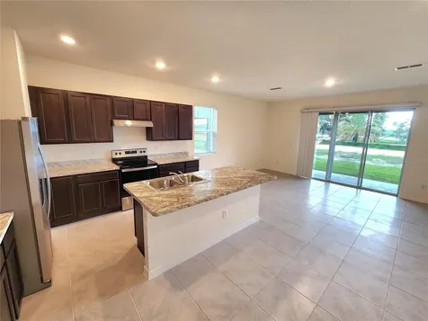 1141 Blue Jay Drive Davenport FL 33837