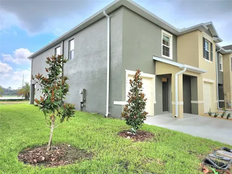 1141 Blue Jay Drive Davenport FL 33837