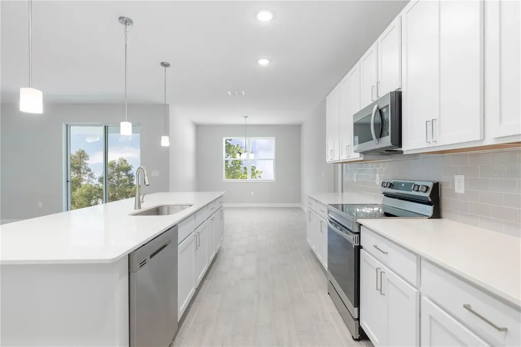661 W Hallam Drive Citrus Springs FL 34434