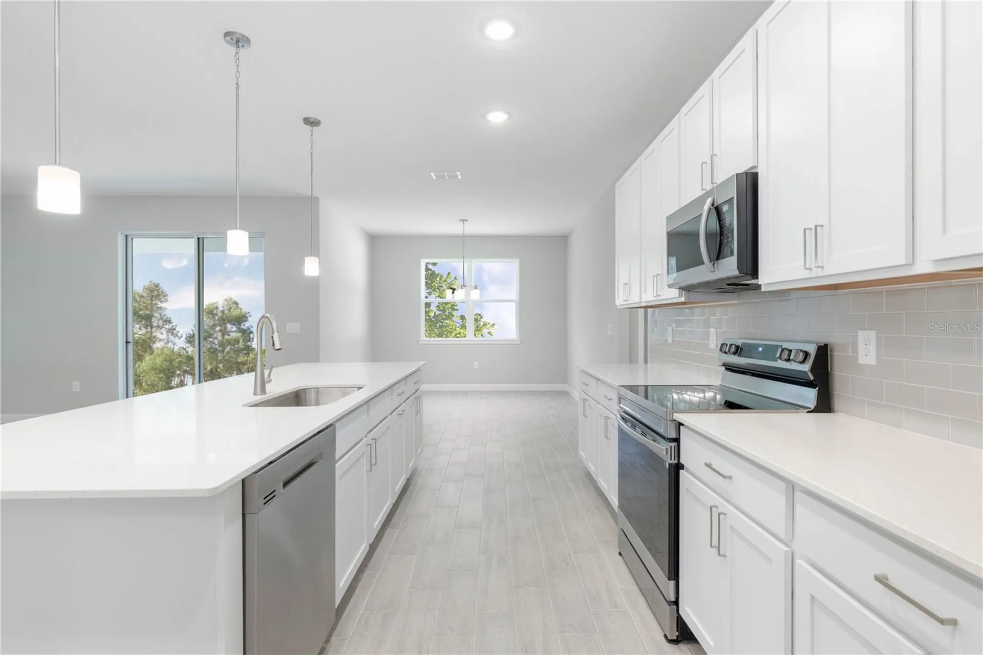 661 W Hallam Drive Citrus Springs FL 34434