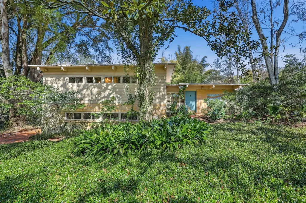 2074 NW 11th Road Gainesville FL 32605