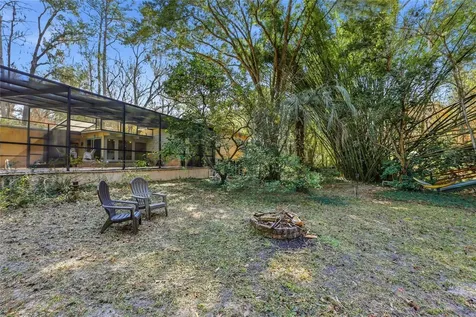 2074 NW 11th Road Gainesville FL 32605