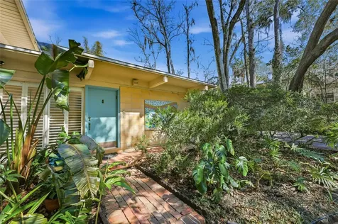 2074 NW 11th Road Gainesville FL 32605