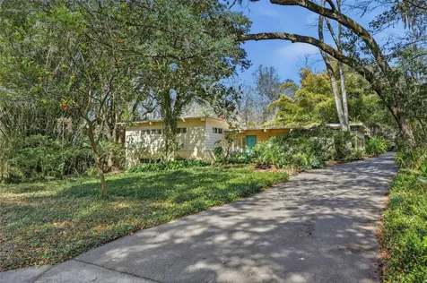 2074 NW 11th Road Gainesville FL 32605