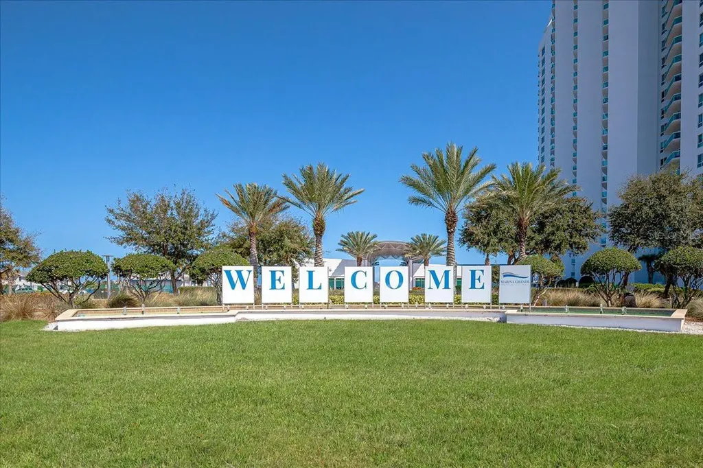 231 Riverside Drive Holly Hill FL 32117