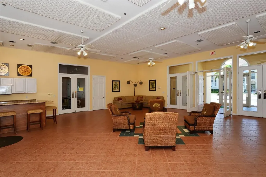 4205 Castlebridge Lane Sarasota FL 34238