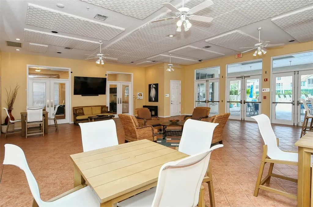 4205 Castlebridge Lane Sarasota FL 34238