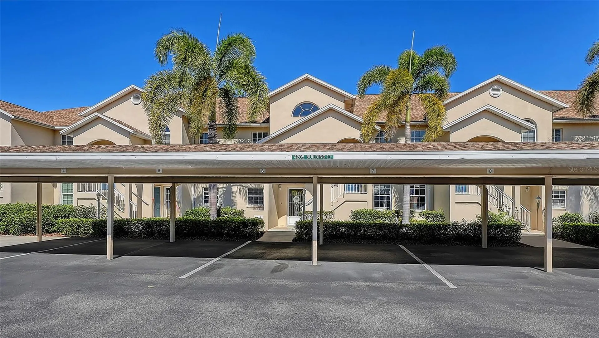 4205 Castlebridge Lane Sarasota FL 34238