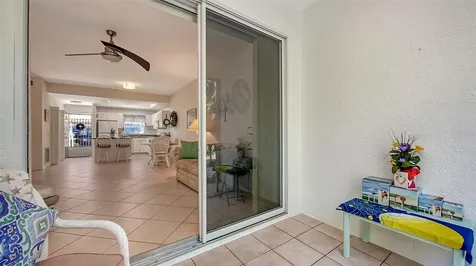 4205 Castlebridge Lane Sarasota FL 34238