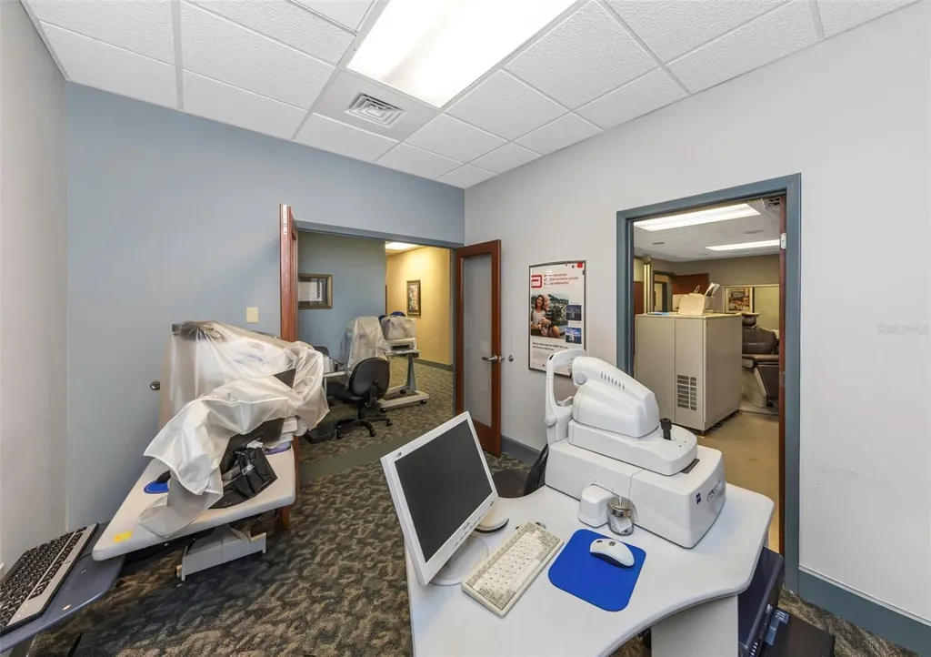 2346 Drew Street Clearwater FL 33765