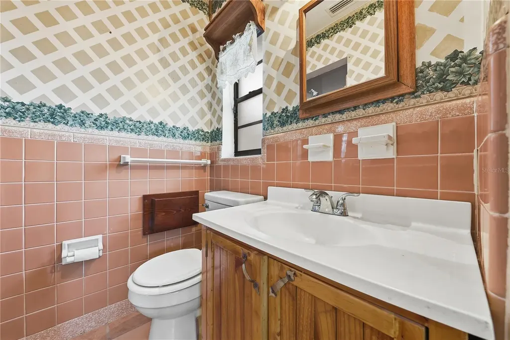3809 Needles Drive Orlando FL 32810