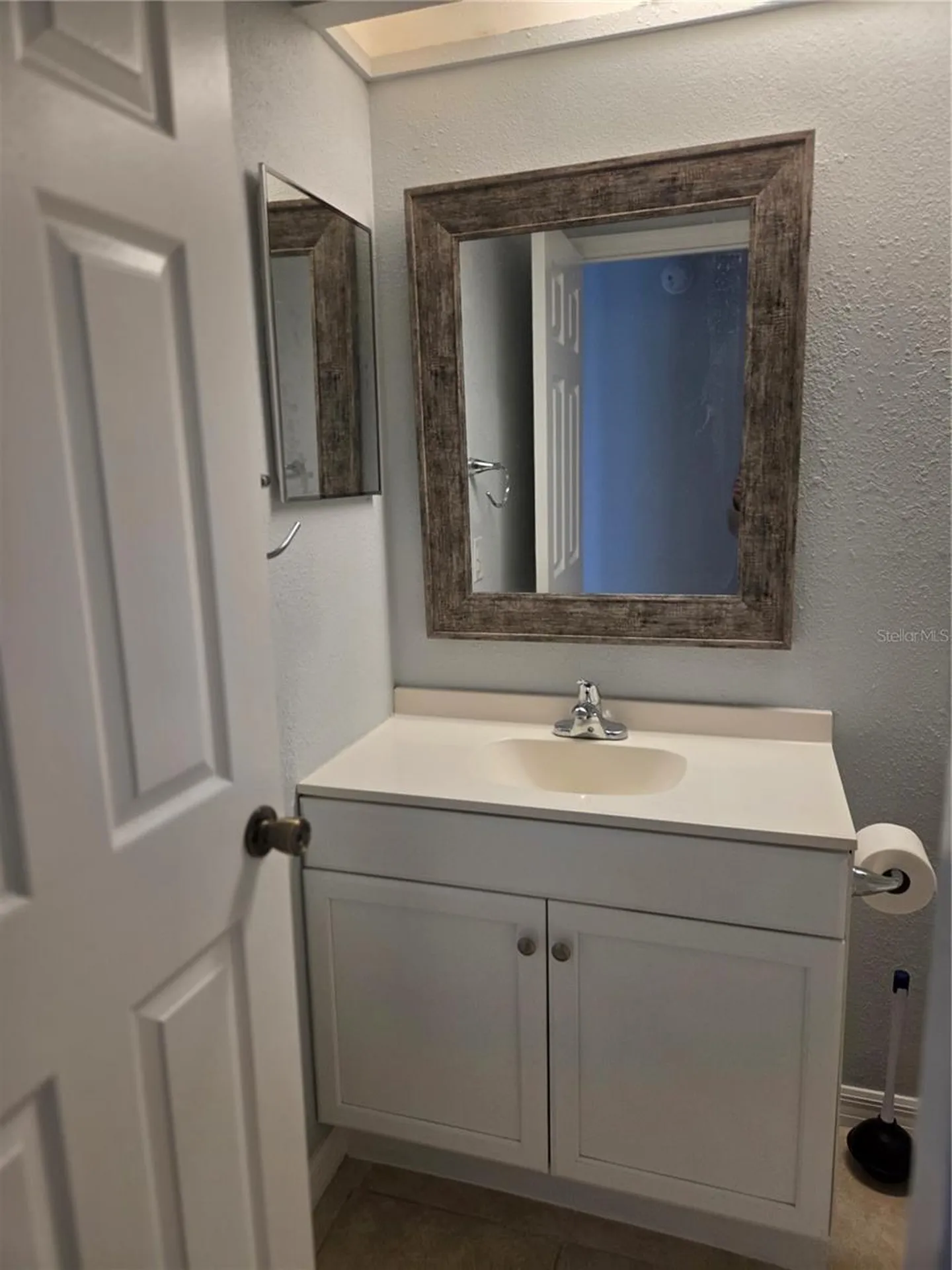 743 E Alfred Street Tavares FL 32778