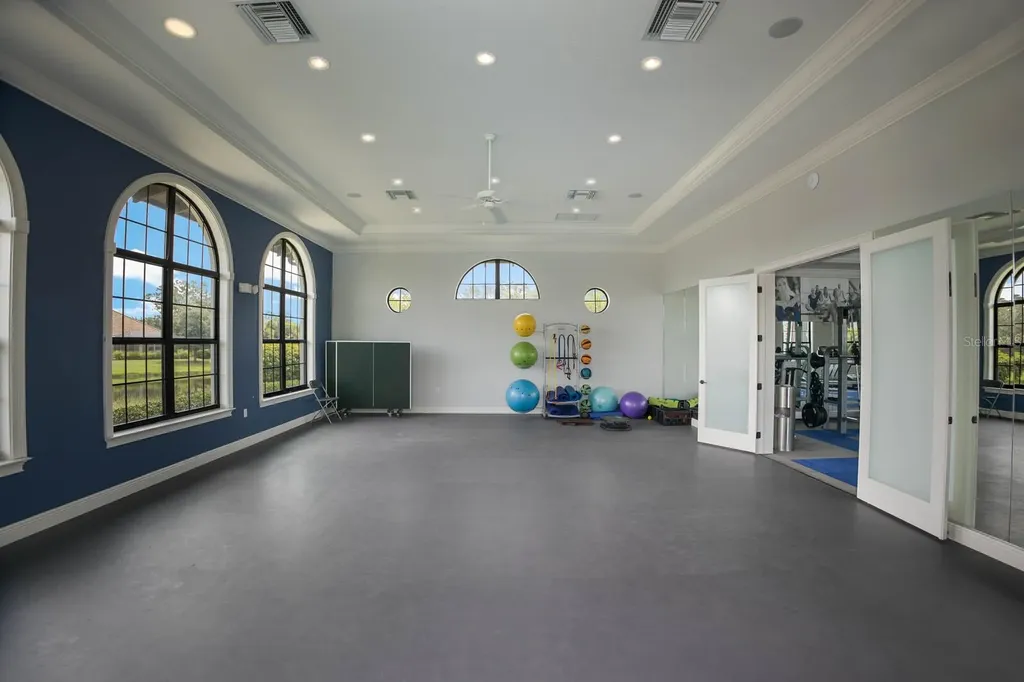 2723 Sapphire Blue Lane Bradenton FL 34211