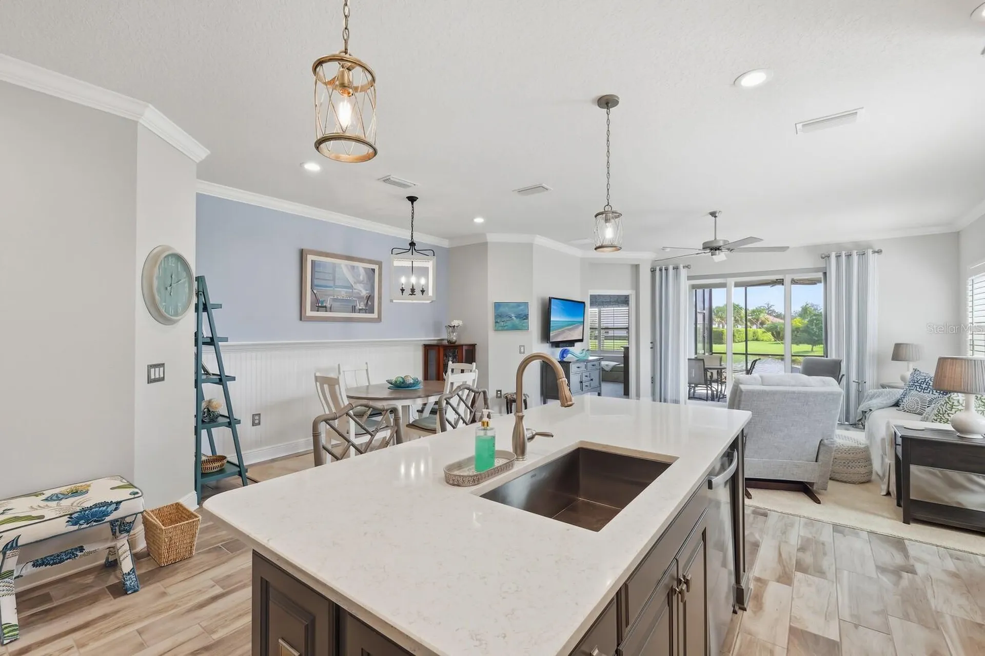 2723 Sapphire Blue Lane Bradenton FL 34211