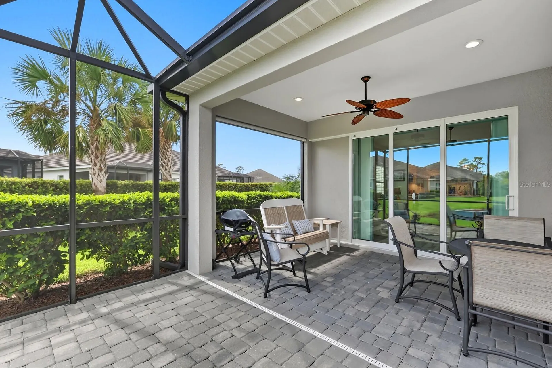 2723 Sapphire Blue Lane Bradenton FL 34211