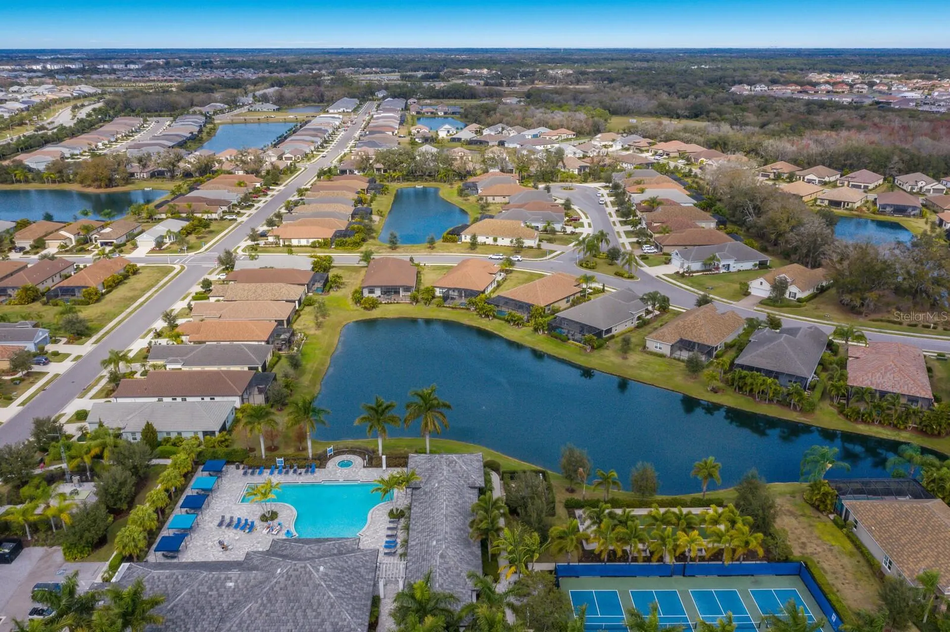 2723 Sapphire Blue Lane Bradenton FL 34211
