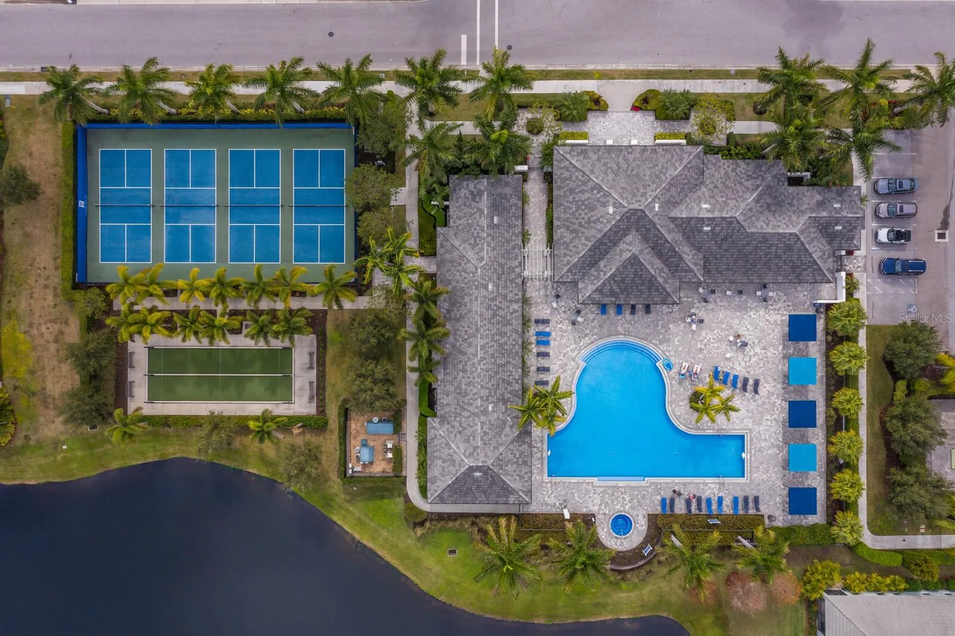 2723 Sapphire Blue Lane Bradenton FL 34211