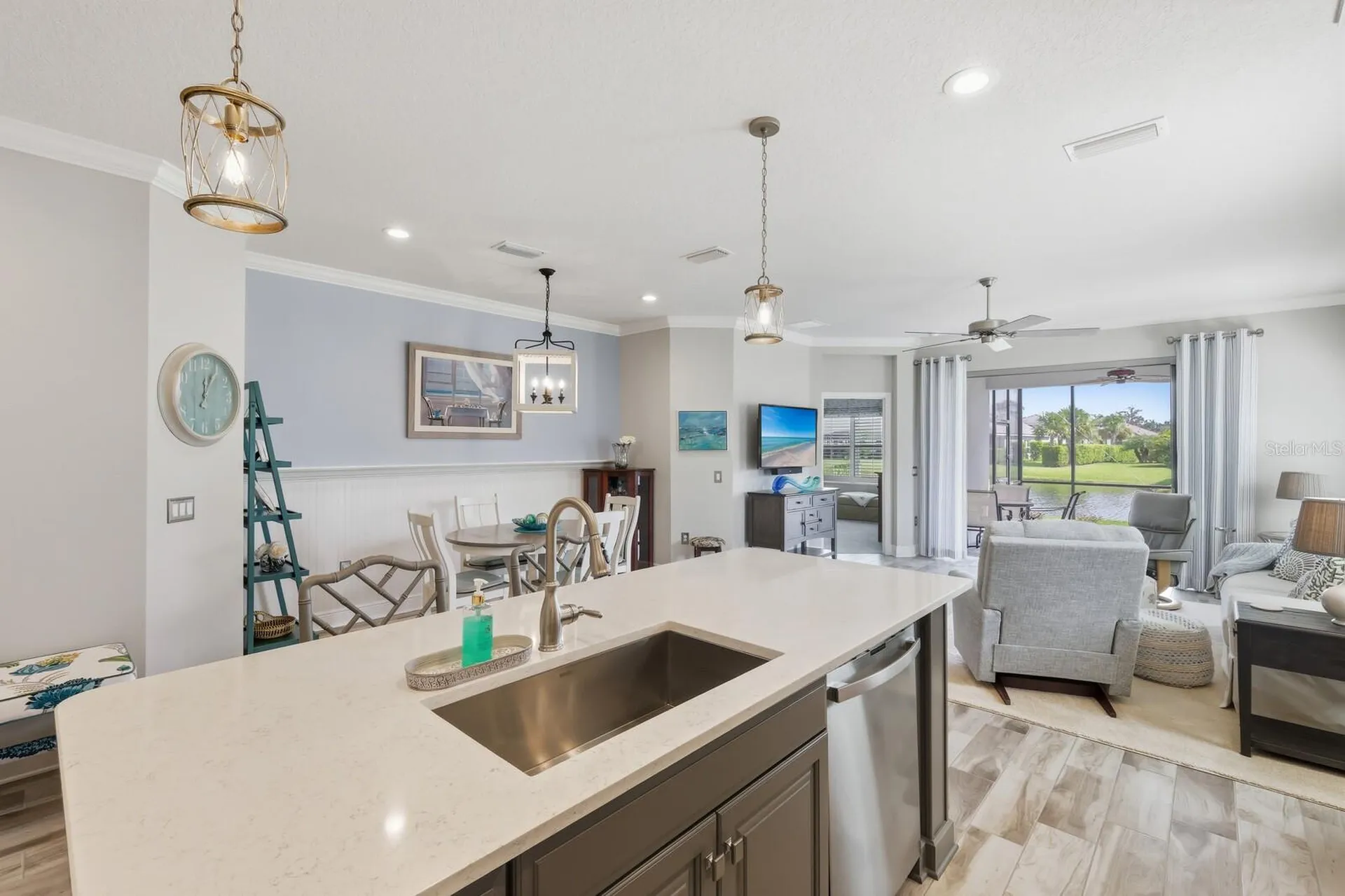 2723 Sapphire Blue Lane Bradenton FL 34211