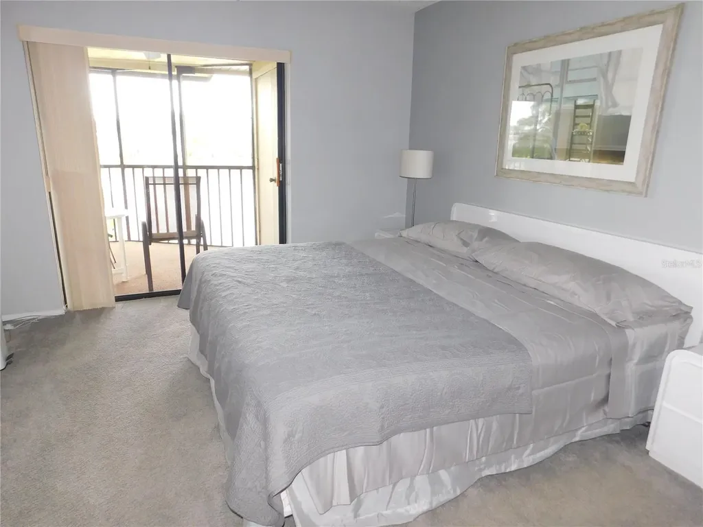 270 Woodlake Wynde Oldsmar FL 34677