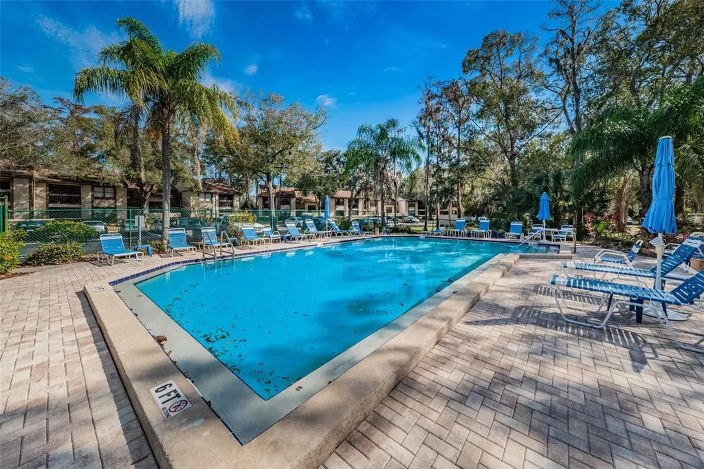 270 Woodlake Wynde Oldsmar FL 34677