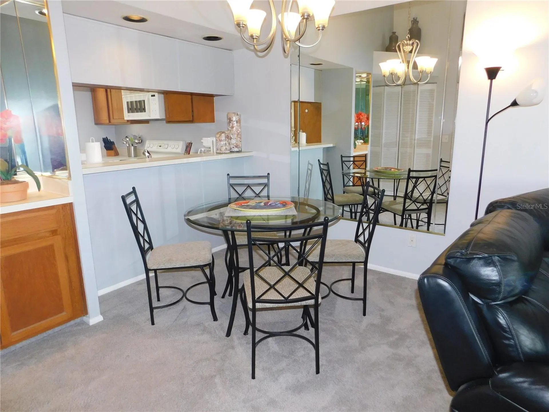 270 Woodlake Wynde Oldsmar FL 34677