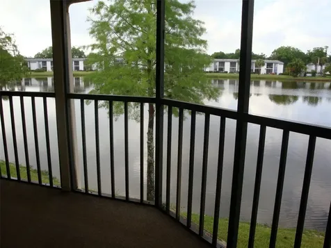 270 Woodlake Wynde Oldsmar FL 34677