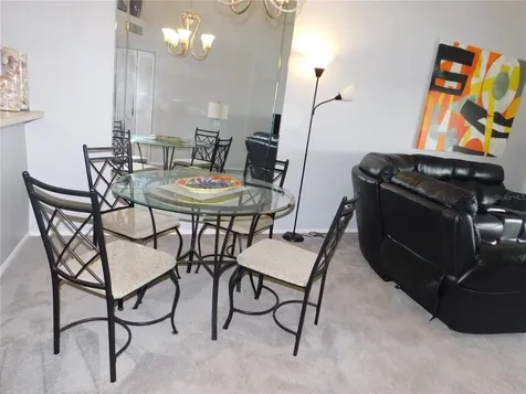 270 Woodlake Wynde Oldsmar FL 34677