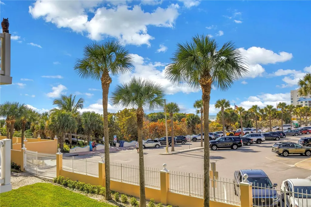 6650 Sunset Way St Pete Beach FL 33706