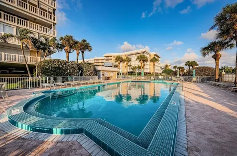 6650 Sunset Way St Pete Beach FL 33706