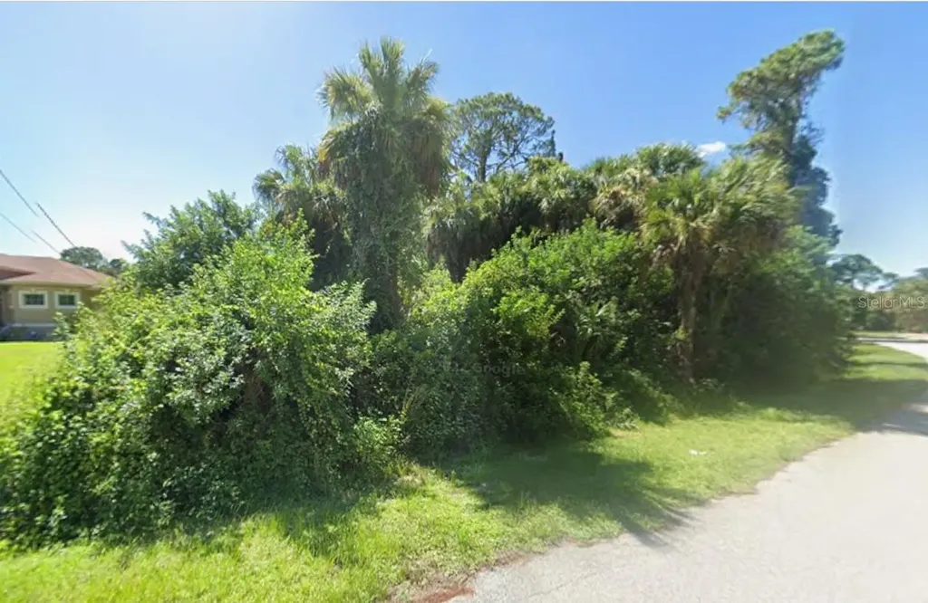 Lot 13 Henderson Lane North Port FL 34286