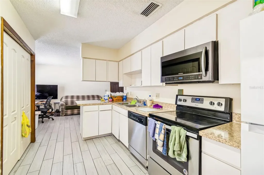 6404 S Adelia Avenue Tampa FL 33616