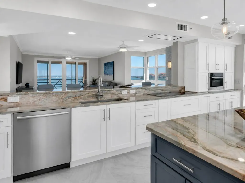 4993 Bacopa Lane S St Petersburg FL 33715