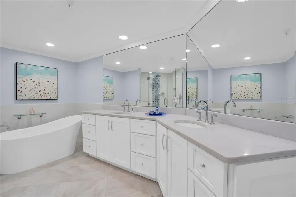 4993 Bacopa Lane S St Petersburg FL 33715
