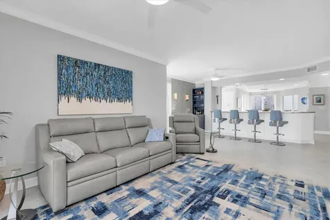 4993 Bacopa Lane S St Petersburg FL 33715