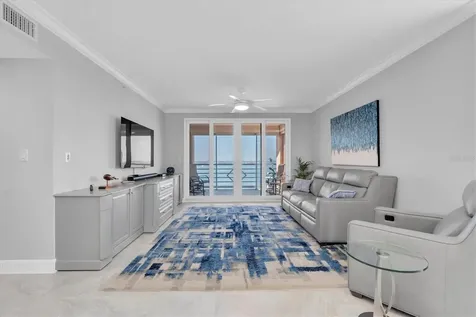 4993 Bacopa Lane S St Petersburg FL 33715
