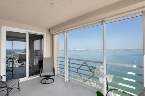 4993 Bacopa Lane S St Petersburg FL 33715