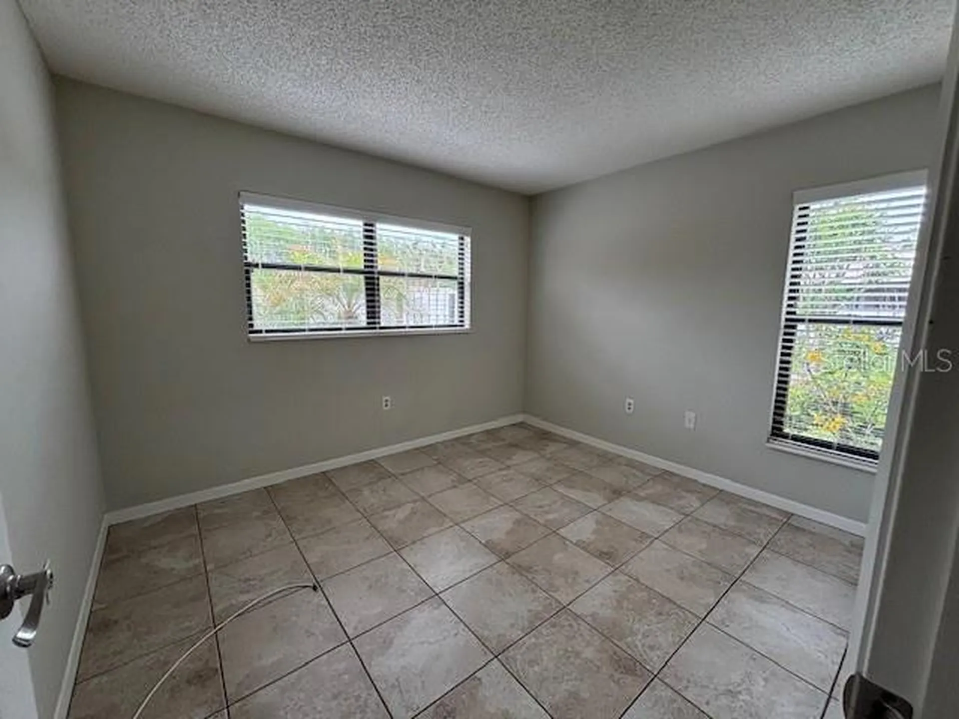 3182 Charter Club Drive Tarpon Springs FL 34688