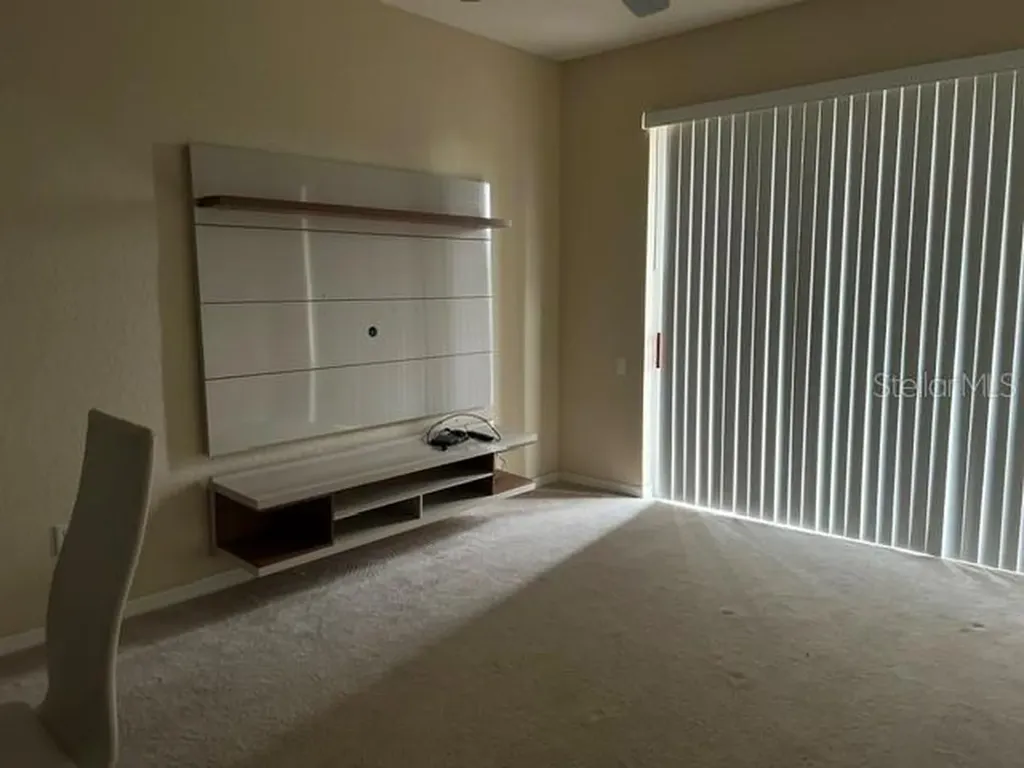 1357 Venezia Court Davenport FL 33896
