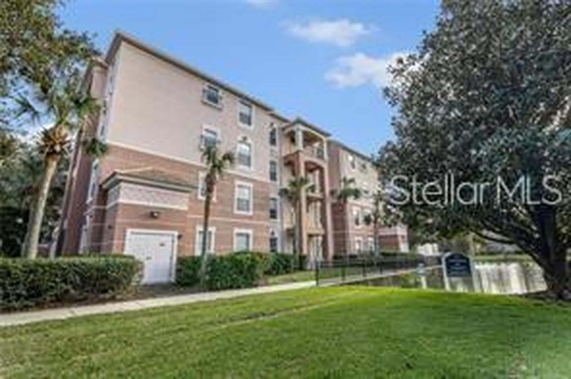 1357 Venezia Court Davenport FL 33896