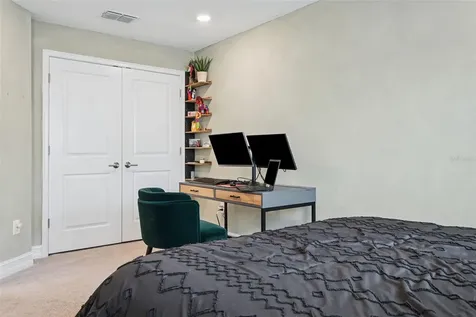 5351 Bridge Street Tampa FL 33611