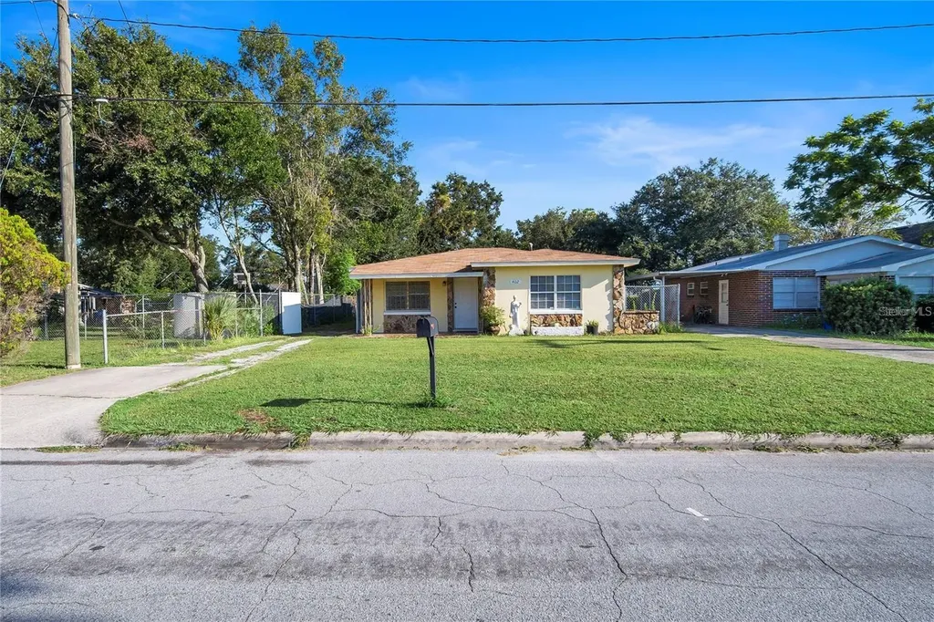 402 Tuscarora Street Lakeland FL 33805