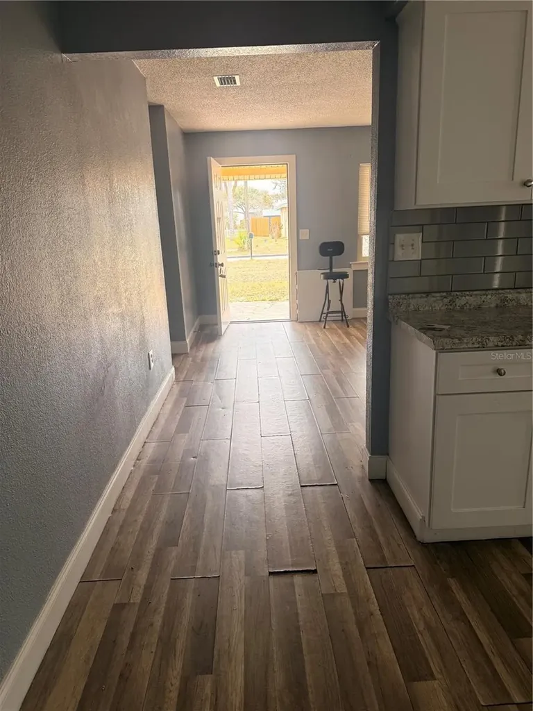 402 Tuscarora Street Lakeland FL 33805
